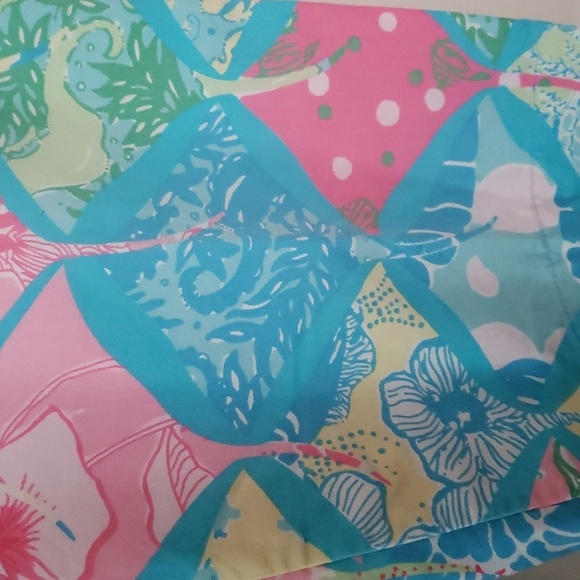 Lilly Pulitzer Manta Ray Cropped Capri Pedal Pusher pants size 12 - Picture 3 of 7